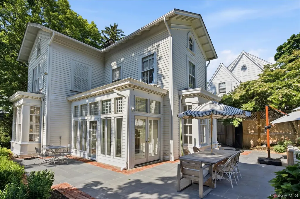 68 Fairview Street Huntington NY 11743