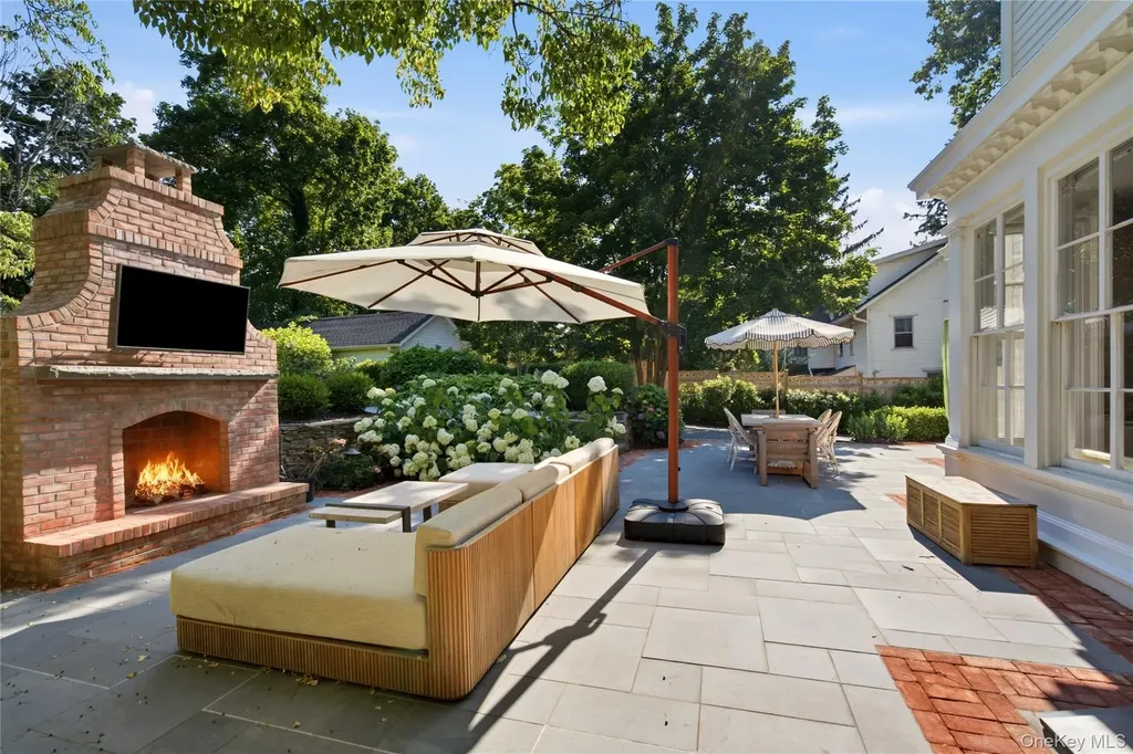 68 Fairview Street Huntington NY 11743