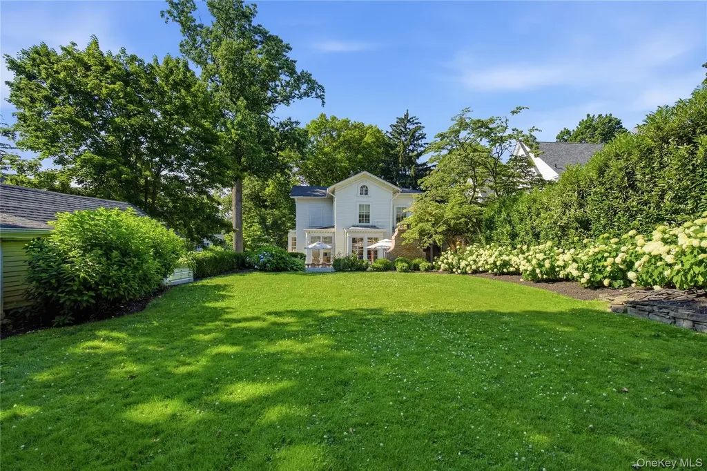 68 Fairview Street Huntington NY 11743
