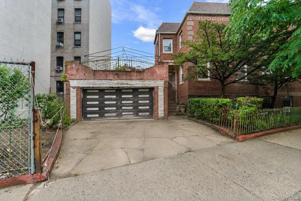 1402 E 37th Street Brooklyn NY 11210