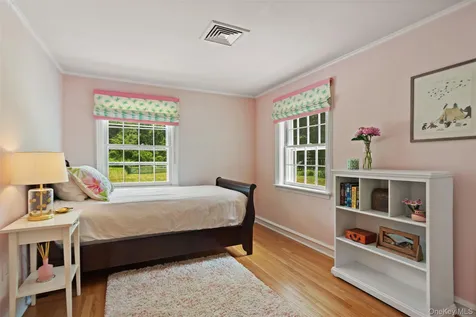 137 Boway Road South Salem NY 10590