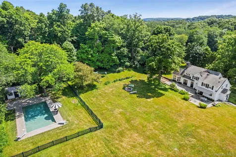 137 Boway Road South Salem NY 10590