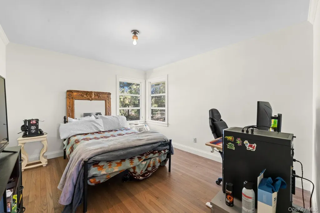 84 Evergreen Avenue East Moriches NY 11940