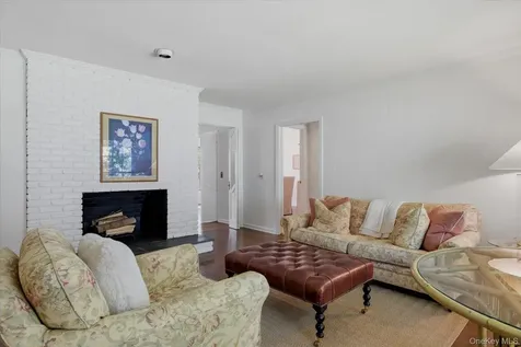 44 Georgica Close Road East Hampton NY 11937