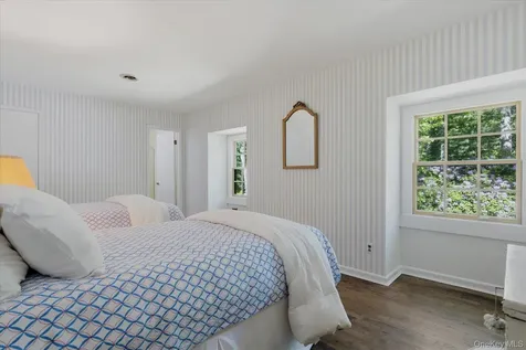 44 Georgica Close Road East Hampton NY 11937