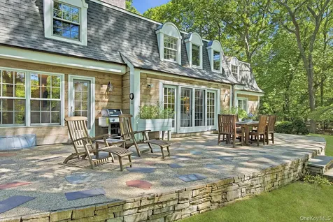 44 Georgica Close Road East Hampton NY 11937