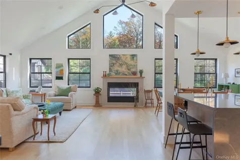 130 Cedar Drive Kerhonkson NY 12446