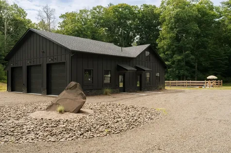 130 Cedar Drive Kerhonkson NY 12446
