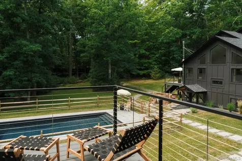 130 Cedar Drive Kerhonkson NY 12446