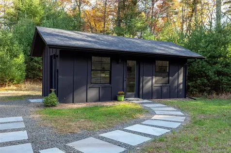 130 Cedar Drive Kerhonkson NY 12446