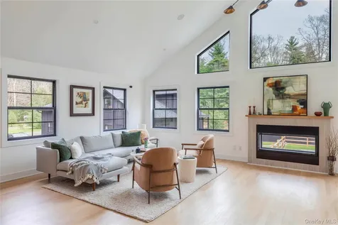 130 Cedar Drive Kerhonkson NY 12446