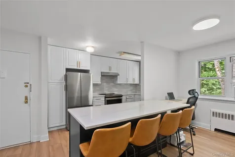 310 N State Road Briarcliff Manor NY 10510