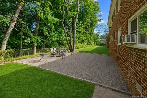 310 N State Road Briarcliff Manor NY 10510