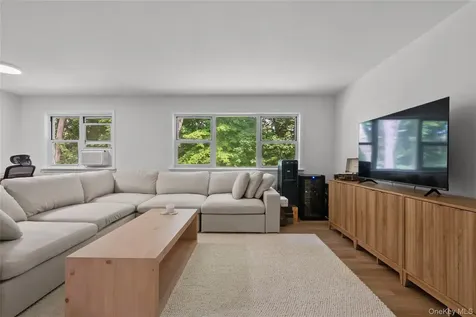310 N State Road Briarcliff Manor NY 10510