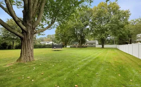 240 Plainview Road Woodbury NY 11797