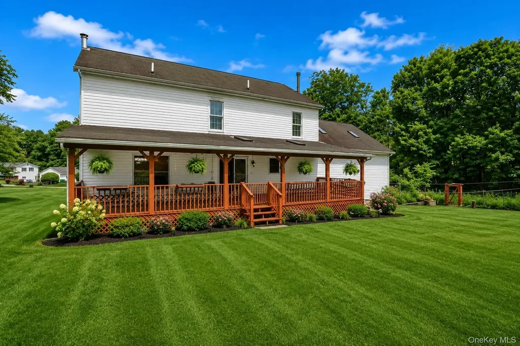 74 Losee Road Wappingers Falls NY 12590