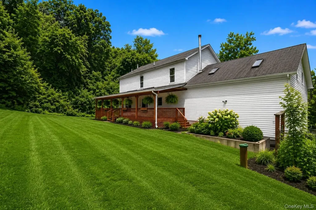 74 Losee Road Wappingers Falls NY 12590