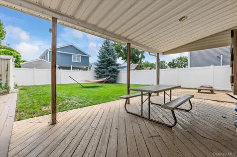 45 Concord Avenue Bethpage NY 11714