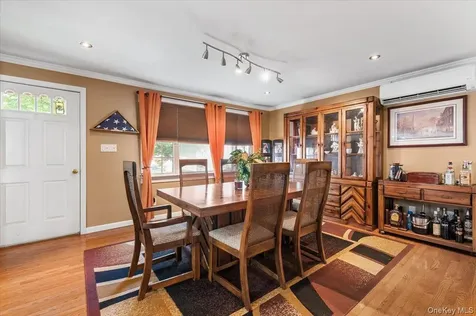 45 Concord Avenue Bethpage NY 11714