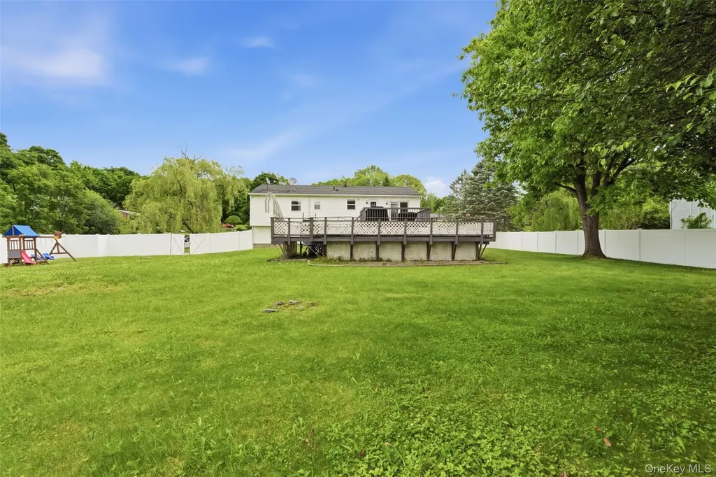 11 Chandler Drive Chester NY 10918