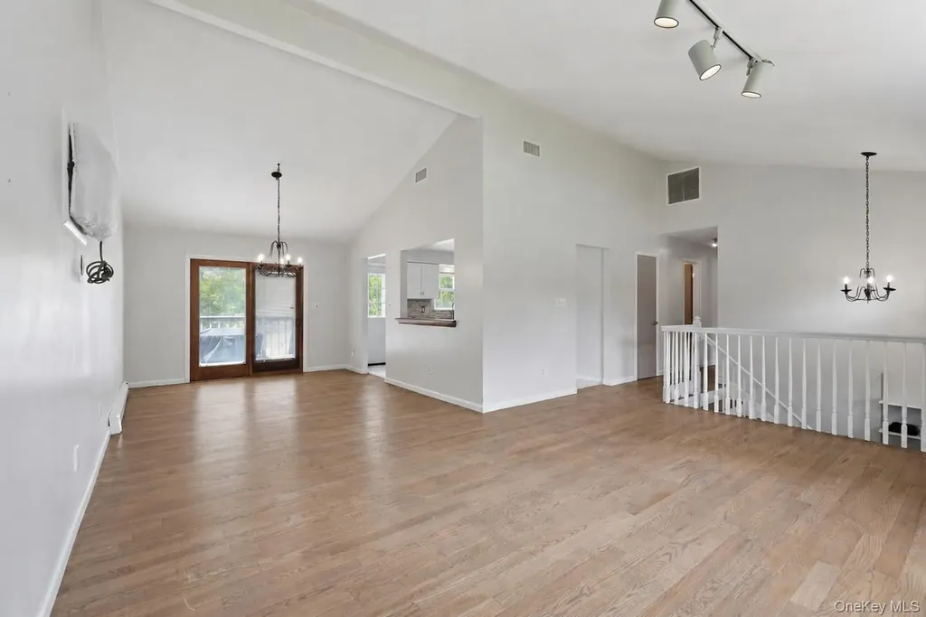11 Chandler Drive Chester NY 10918