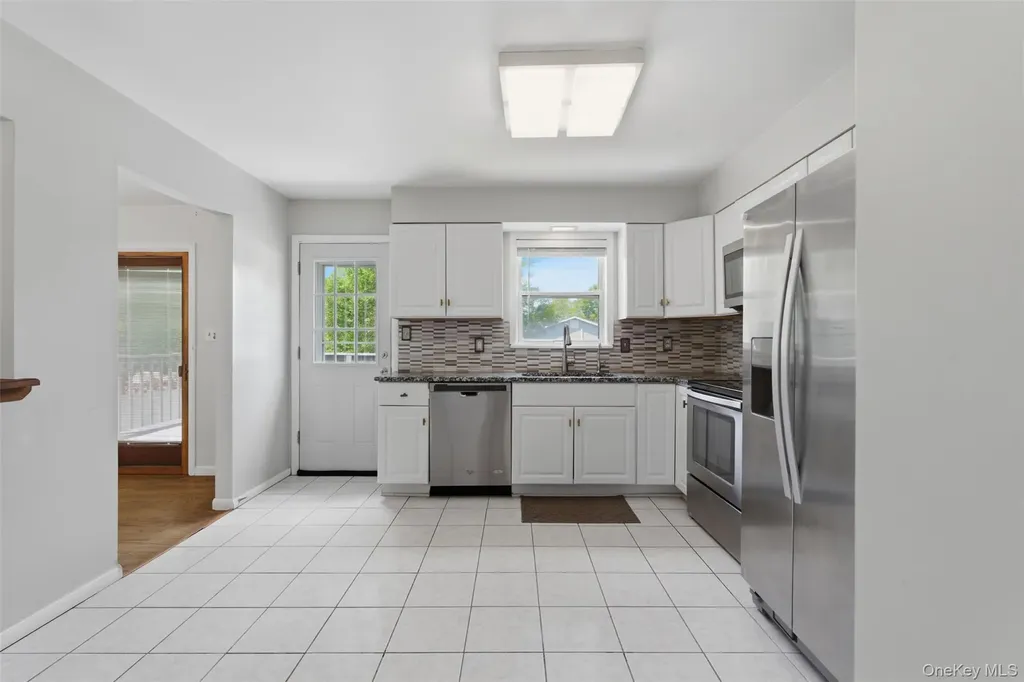 11 Chandler Drive Chester NY 10918