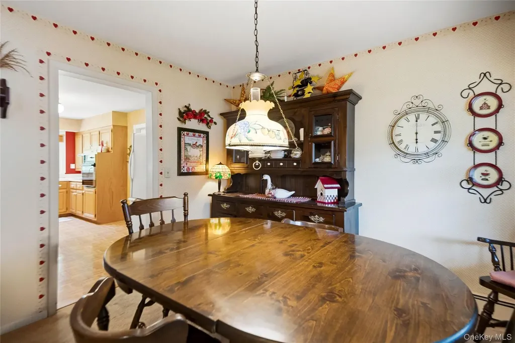 304 Concord Street Dix Hills NY 11746