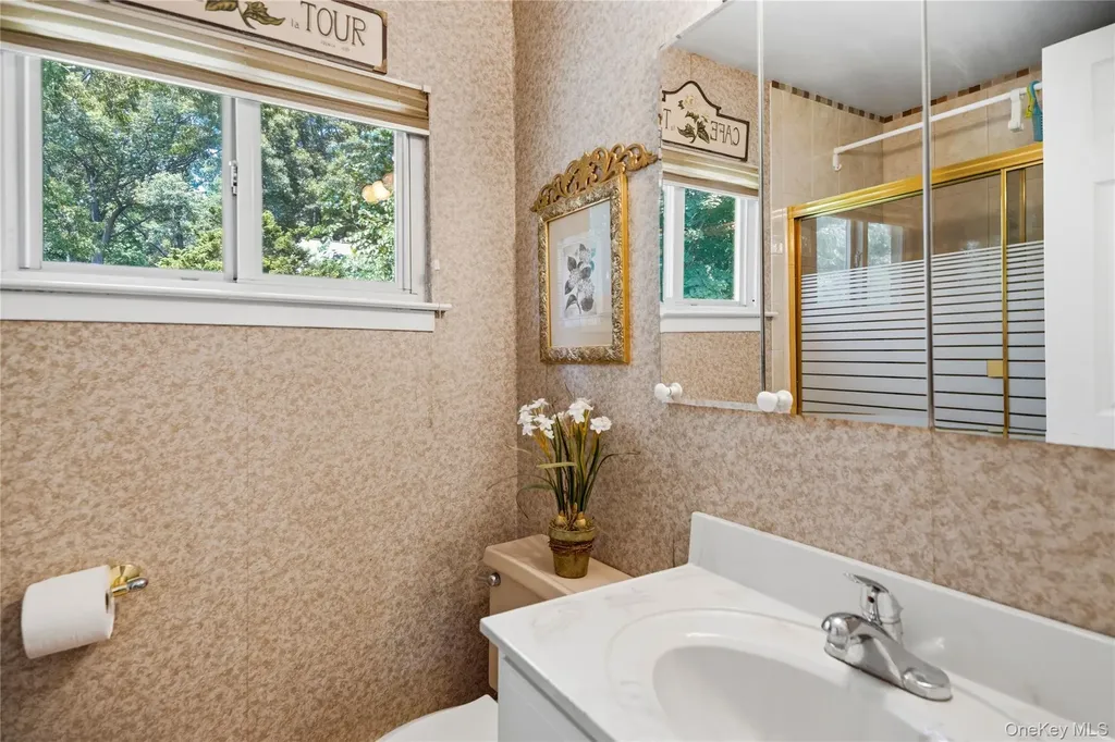 304 Concord Street Dix Hills NY 11746