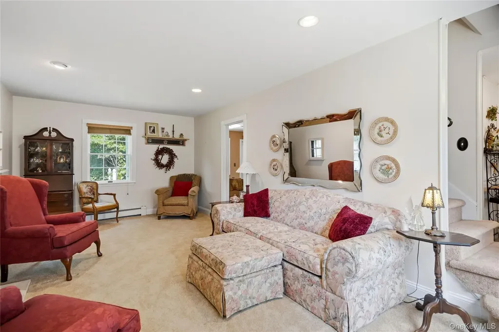 304 Concord Street Dix Hills NY 11746