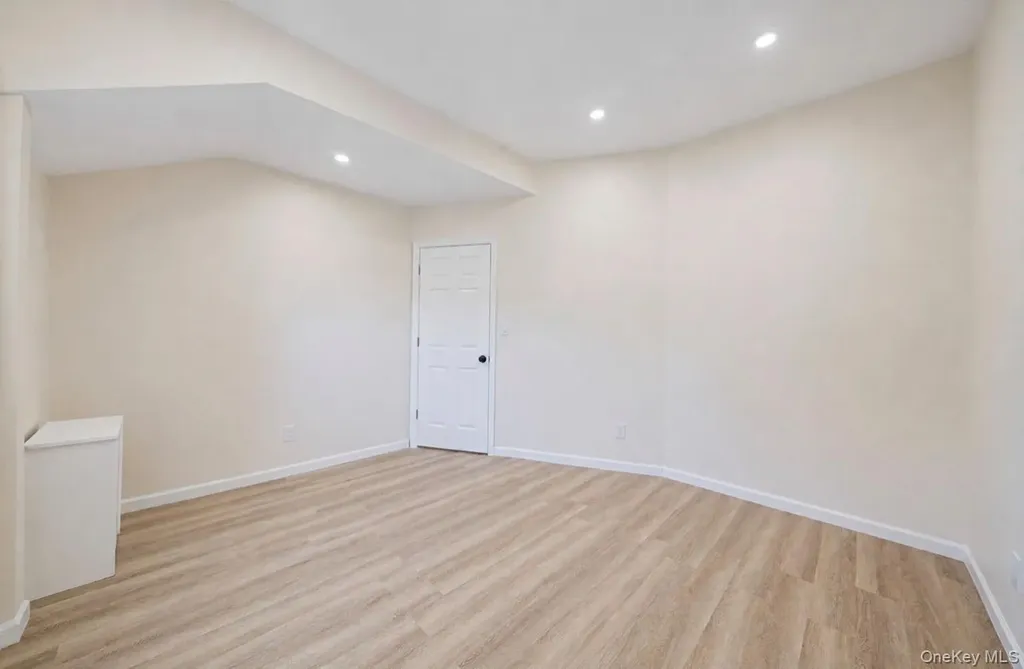 530 Washington Avenue West Hempstead NY 11552