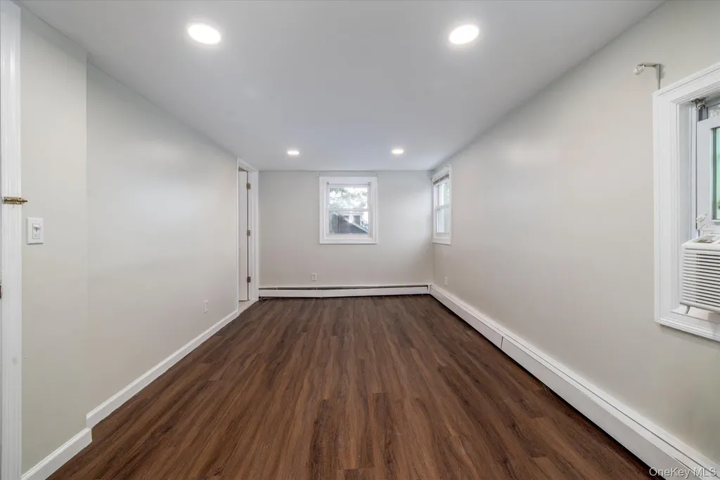 2683 Hewlett Lane Bellmore NY 11710
