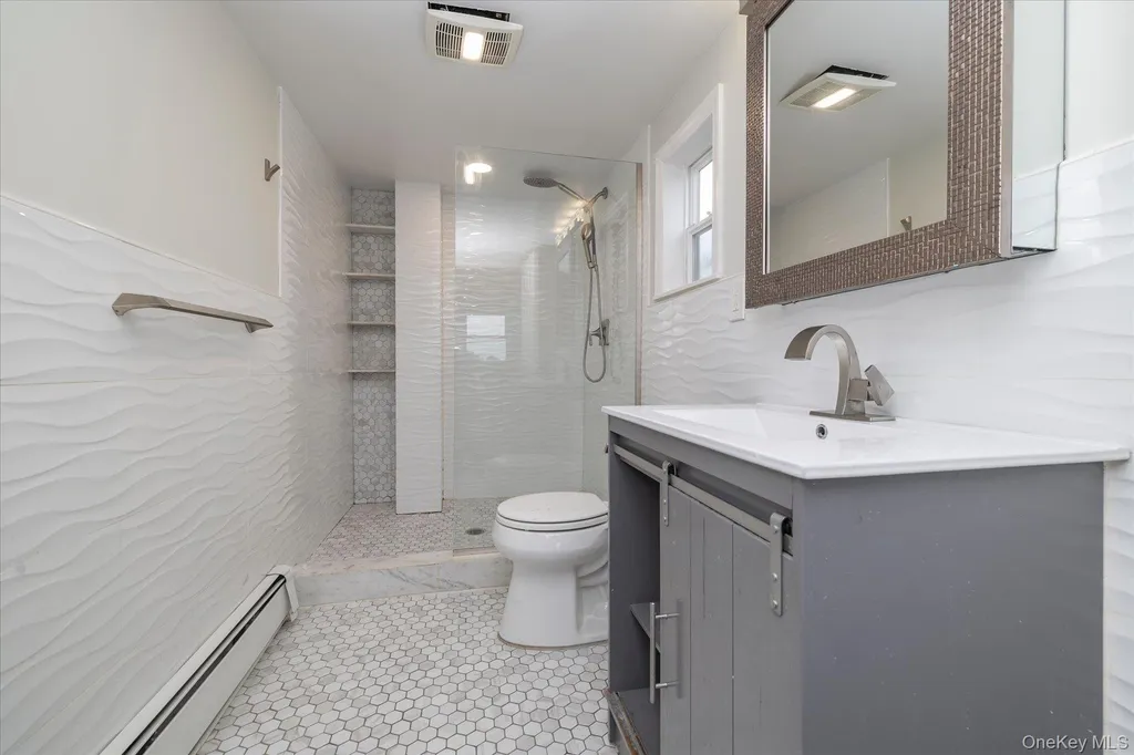 2683 Hewlett Lane Bellmore NY 11710