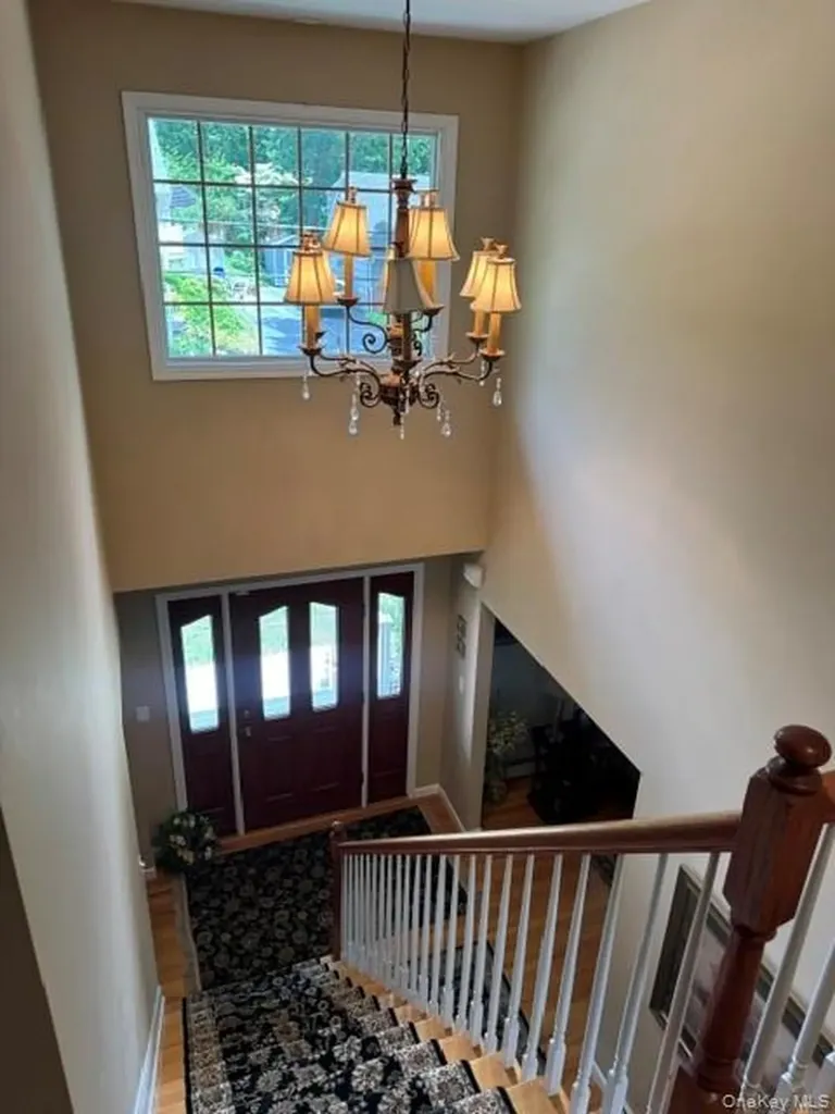 41 Shady Lane Huntington NY 11743
