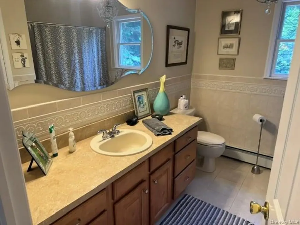 41 Shady Lane Huntington NY 11743