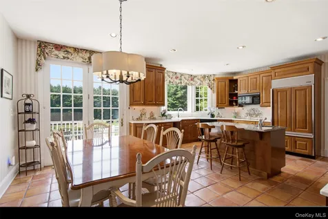 61 Linden Lane Upper Brookville NY 11545