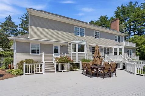61 Linden Lane Upper Brookville NY 11545