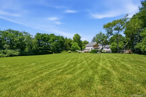 61 Linden Lane Upper Brookville NY 11545