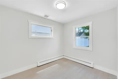 23 Kevin Lane Bethpage NY 11714