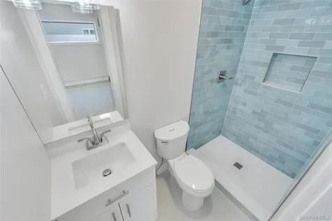 23 Kevin Lane Bethpage NY 11714