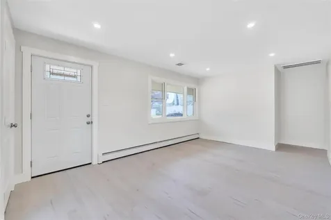 23 Kevin Lane Bethpage NY 11714
