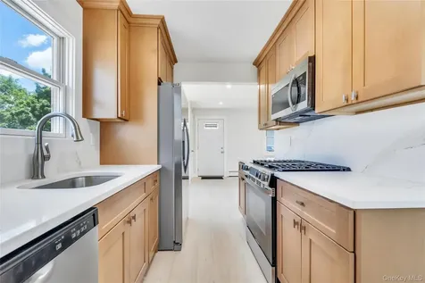 23 Kevin Lane Bethpage NY 11714