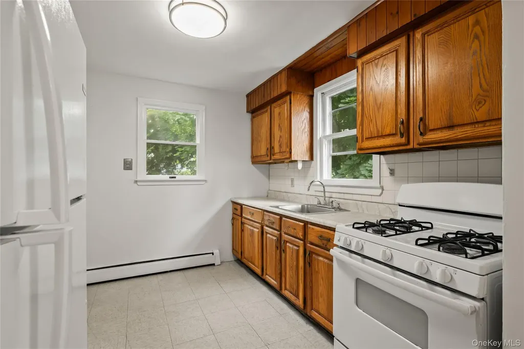 281-283 Old Haverstraw Road Congers NY 10920