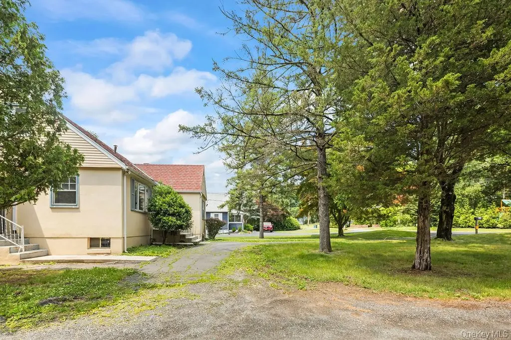 281-283 Old Haverstraw Road Congers NY 10920