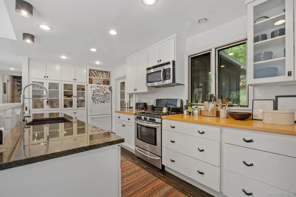 46 E Pond Lilly Road Ancram NY 12502