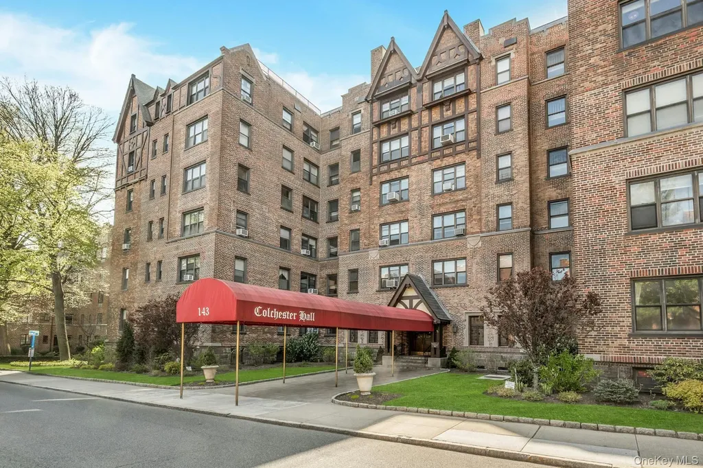 143 Garth Road Scarsdale NY 10583