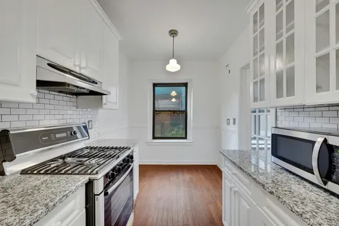 143 Garth Road Scarsdale NY 10583