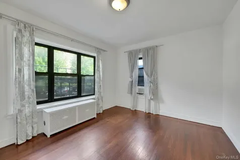 143 Garth Road Scarsdale NY 10583
