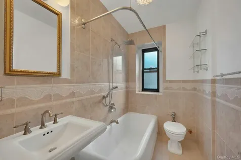 143 Garth Road Scarsdale NY 10583