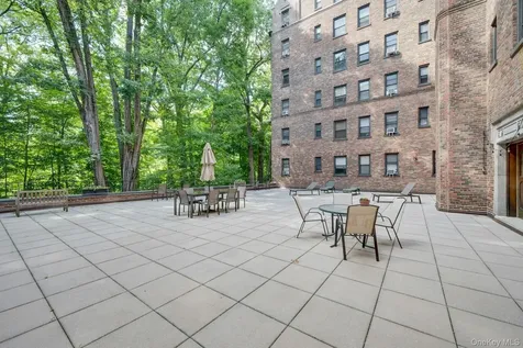 143 Garth Road Scarsdale NY 10583