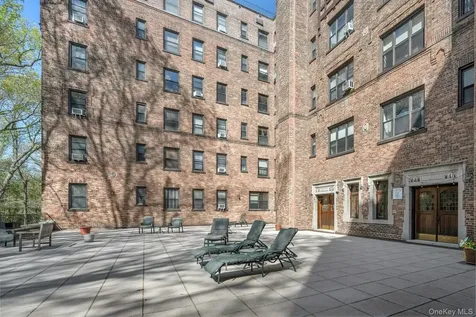 143 Garth Road Scarsdale NY 10583